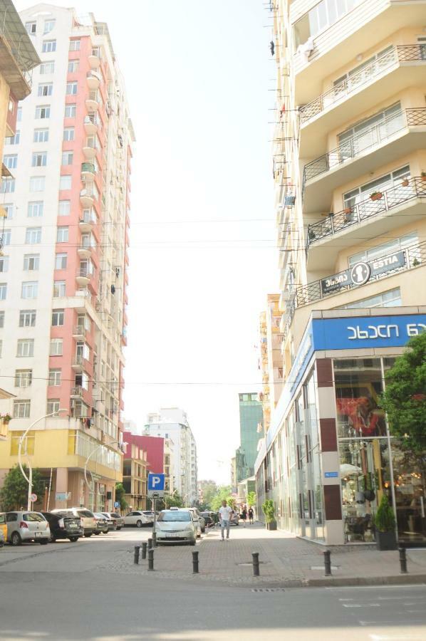 Apartments With A View Of The Trinity Holy Батуми Екстериор снимка